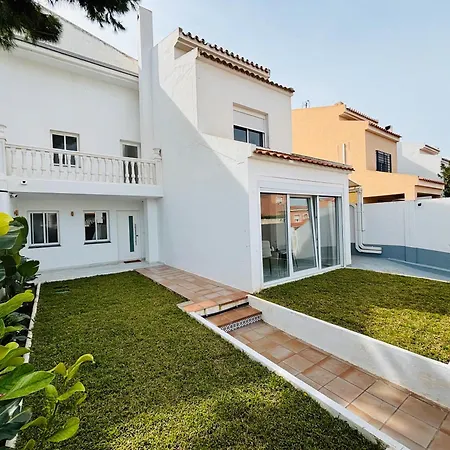 Luxurious And Modern Family Málaga