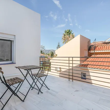 Вилла Luxurious And Modern Family Малага